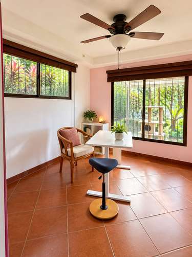 Casa con vistas panorámicas en Santa Bárbara, Heredia - Imagen 6