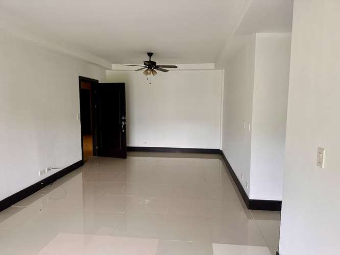 ALQUILER DE APARTAMENTO 110m2 CONDOMINIO EN BRASIL DE MORA