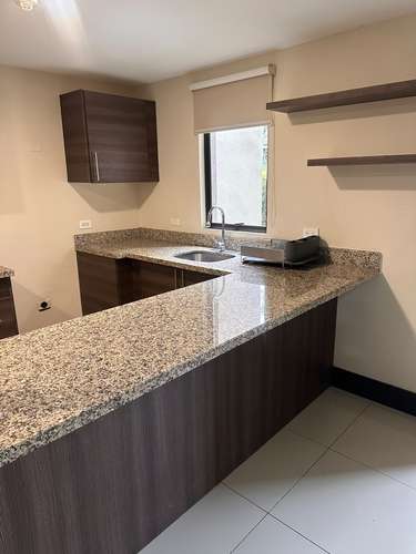 ALQUILER DE APARTAMENTO 110m2 CONDOMINIO BRASIL DE MORA 