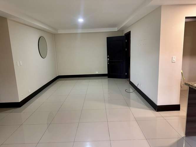 ALQUILER DE APARTAMENTO 110m2 CONDOMINIO BRASIL DE MORA 