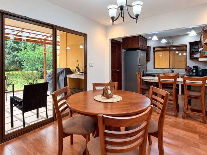 Venta de casa independiente en Los Angeles de San Rafael de Heredia - Imagen 5