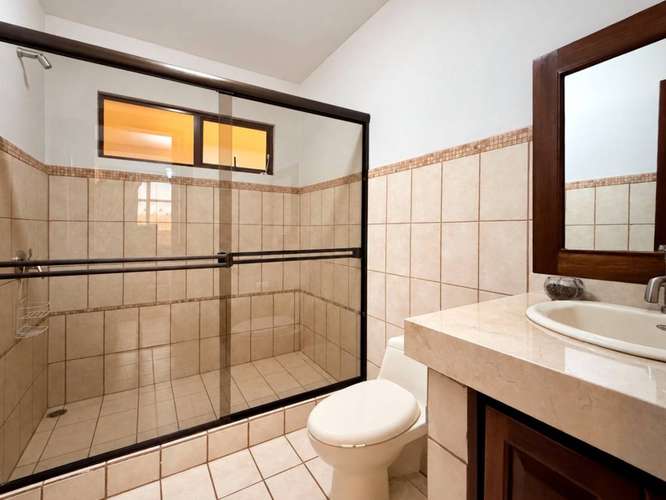 Venta de casa independiente en Los Angeles de San Rafael de Heredia - Imagen 17