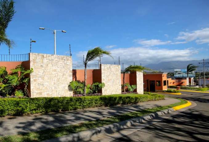  VENTA LOTE CONDOMINIO, EL COCO, ALAJUELA, 5 MINUTOS DEL AEROPUERTO