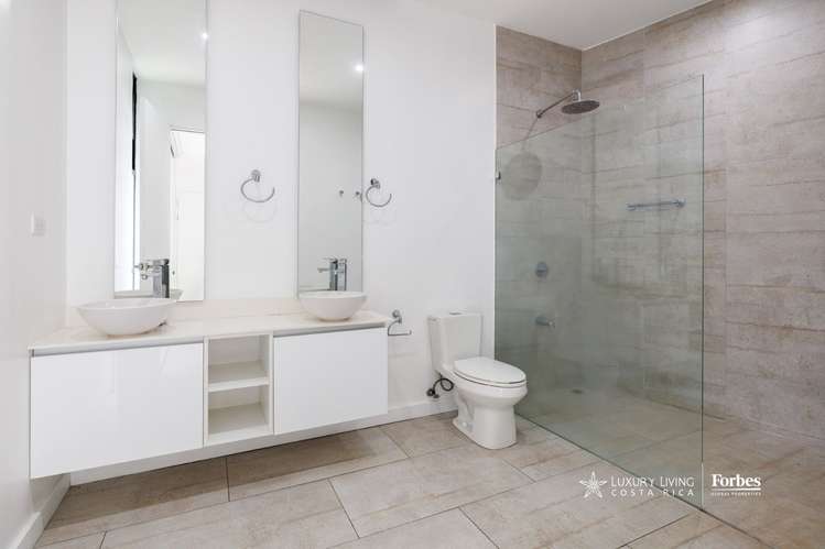 21443 - Casa 3 habitaciones, un nivel con jardín y piscina, Santa Ana - Imagen 16