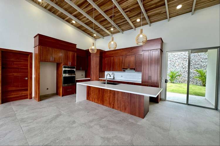Venta casa con vista panorámica, Las Rocas, Escobal, Atenas (FAU)  - Imagen 4