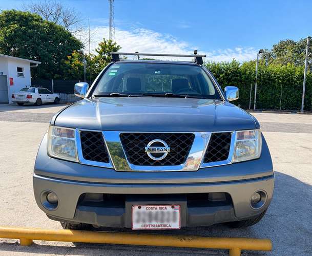 Nissan Navara 2015 - Oportunidad - un dueño - escucho ofertas - Imagen 2