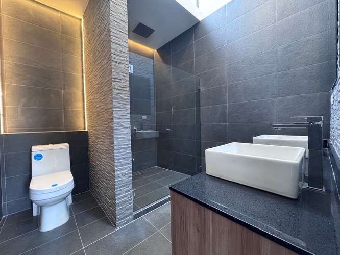 Venta de casa a estrenar en Condominio Acqua. Personalice Acabados! - Imagen 5