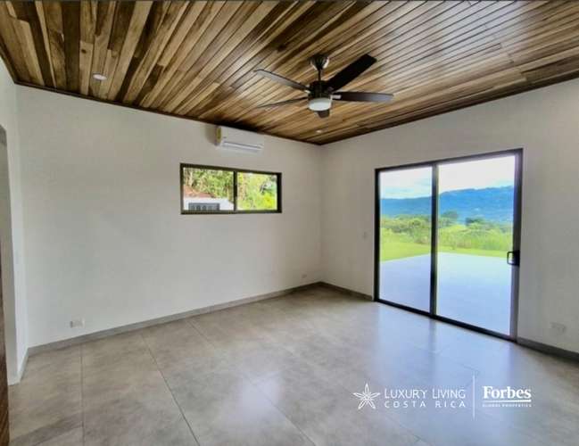 21578 - Residencia contemporánea en comunidad cerrada con piscina y jacuzzi, Atenas - Imagen 13