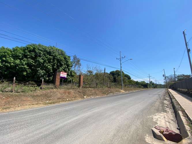 TERRENO IDEAL PARA BODEGAS EN VENTA  CEIBA -OROTINA - Imagen 10
