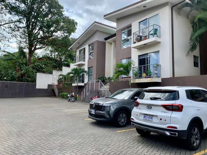 Moderno apartamento de 2 dormitorios en San Sebastián con piscina y seguridad 24 horas - Imagen 2