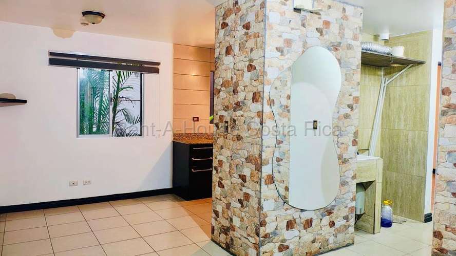 Moderno apartamento de 2 dormitorios en San Sebastián con piscina y seguridad 24 horas - Imagen 5