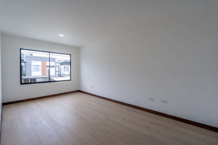 Venta de casa nueva en Condominio Distrito San Juan - Imagen 6