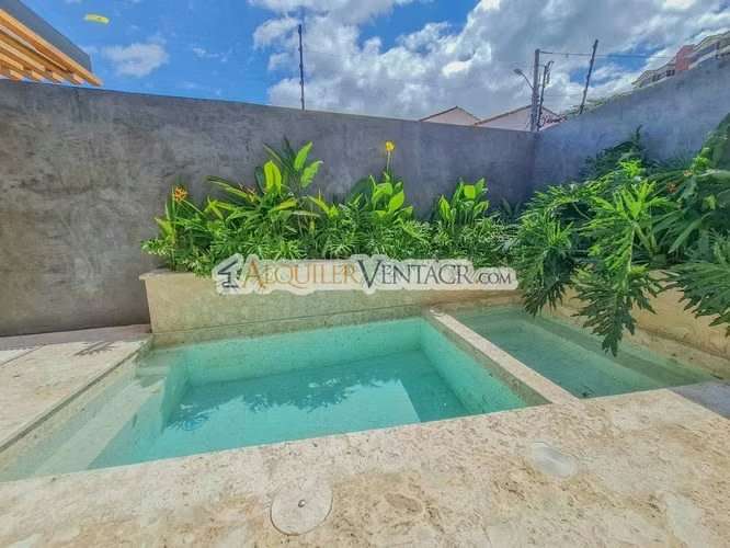 LUJOSA CASA AMUEBLADA DE 406 M2 CON PISCINA PROPIA EN JABONCILLOS - Imagen 8
