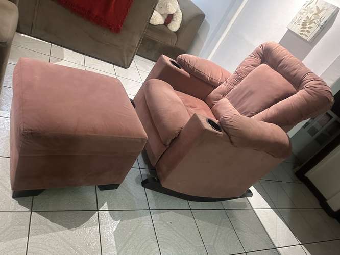 Sillón de lactancia con butaca - Imagen 3