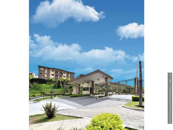SE VENDE CONDOMINIO TORRES DEL SOL EN TRES RIOS