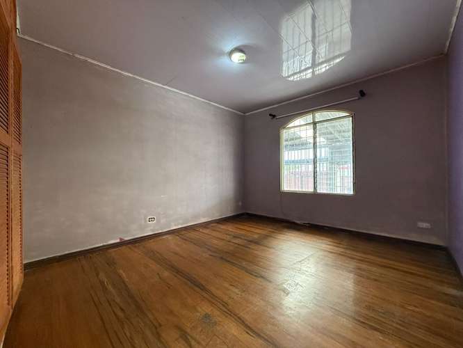 Venta de casa con Potencial de Remodelación Remate Bancario! - Imagen 10