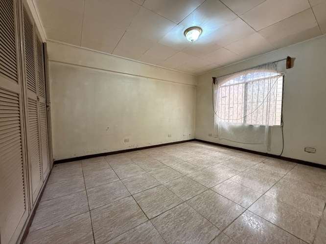 Venta de casa con Potencial de Remodelación Remate Bancario! - Imagen 8
