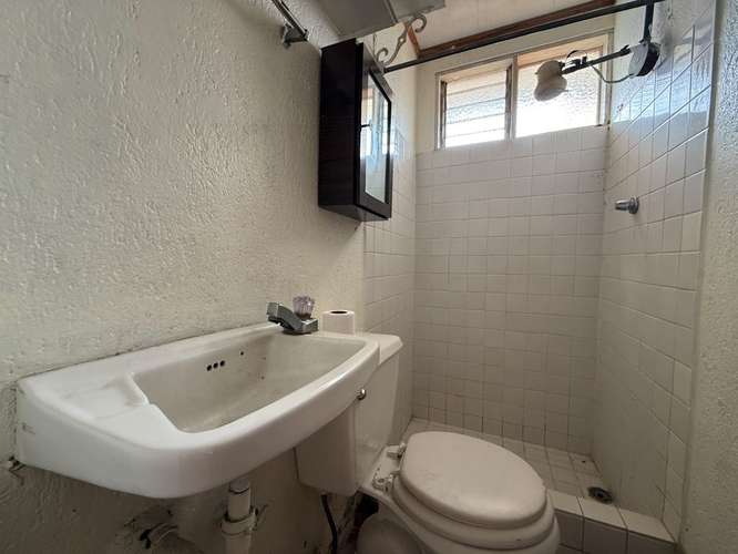 Venta de casa con Potencial de Remodelación Remate Bancario! - Imagen 19