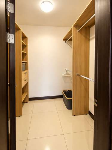 APARTAMENTO AMUEBLADO EN ALQUILER SANTA ANA CENTRO | ÚLTIMO PISO | 2 PARQUEOS + BODEGA - Imagen 14