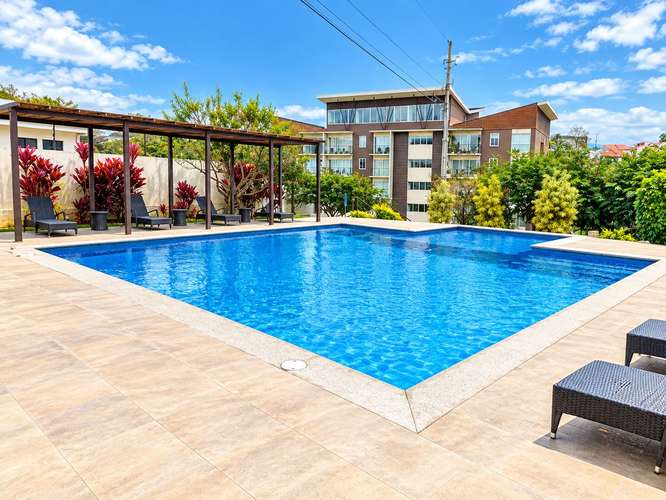 Venta de 2 apartamentos por el precio de 1 en San Pablo de Heredia 24-1768