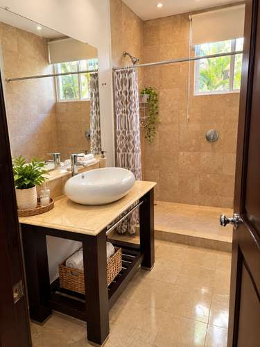  **FOR SALE | 2-BEDROOM GARDEN APARTMENT** - Imagen 7