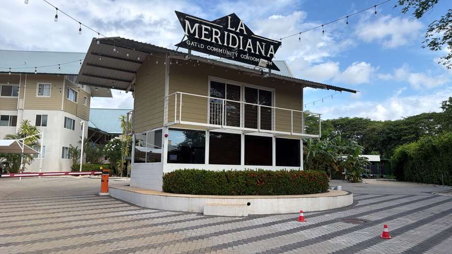  **FOR SALE | 2-BEDROOM GARDEN APARTMENT** - Imagen 15
