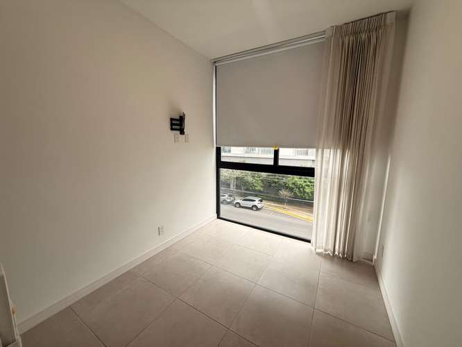 Apartamento moderno de 2 habitaciones en torre de Sabana Nunciatura con vistas a las montañas - Imagen 12