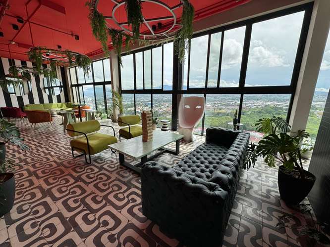 Apartamento moderno de 2 habitaciones en torre de Sabana Nunciatura con vistas a las montañas - Imagen 17