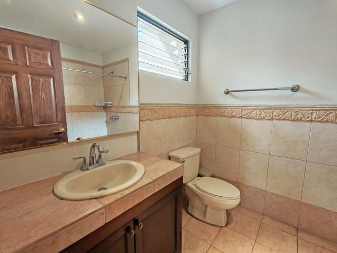 Se alquila apartamento con línea blanca en Guachipelín de Escazú. DISPONONIBLE 03 DE NOVIEMBRE. - Imagen 13