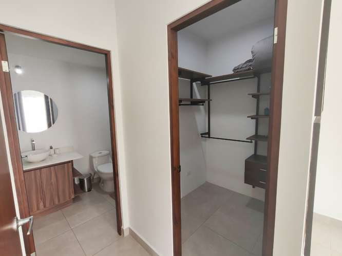 Se alquila apartamento en Rohrmoser. Cerca del Colegio Británico. Amueblado, Línea blanca o vacío. - Imagen 10