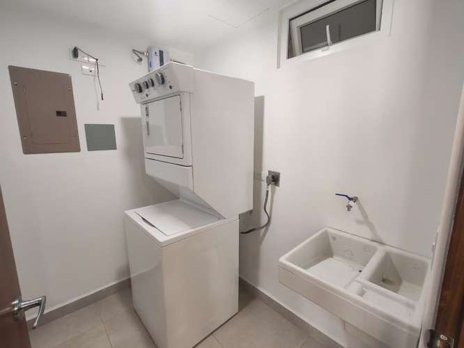Se alquila apartamento en Rorhmoser. Cerca del Colegio Británico. Amueblado, Línea blanca o vacío. - Imagen 4