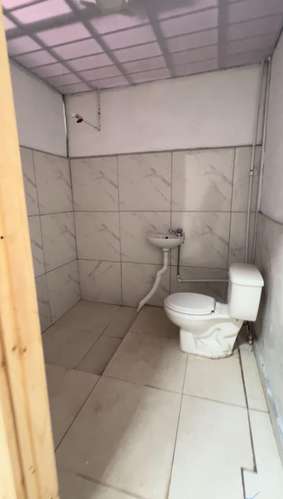 ALQUILER LOCAL COMERCIAL AVENIDA CENTRAL - Imagen 5