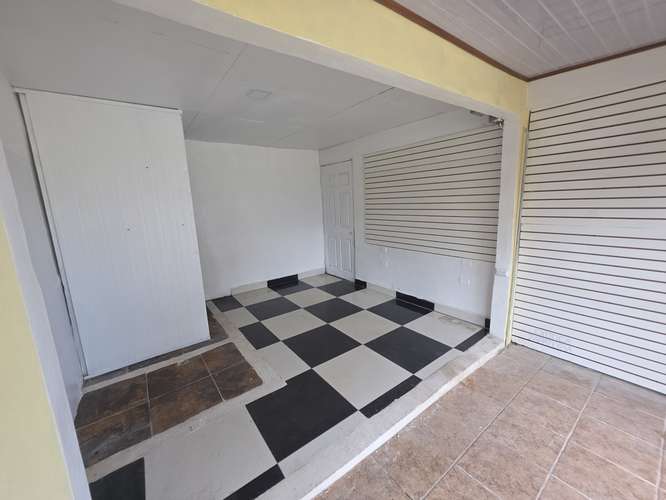 ALQUILER LOCAL COMERCIAL MATA DE PLATANO GOICOCHEA