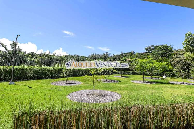 PARA ESTRENAR! LUJOSOS APARTAMENTOS CON VISTAS EN GUACHIPELIN ESCAZU