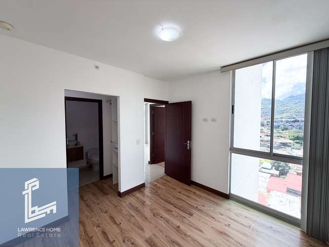 GANGA Apartamento amplio con 2 parqueos y bodega en Bambu - Imagen 19
