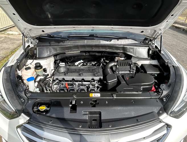 2017 Santa Fe Hyundai, 4WD, techo Panorámico. Automático - Excelente estado 4WD - Imagen 4
