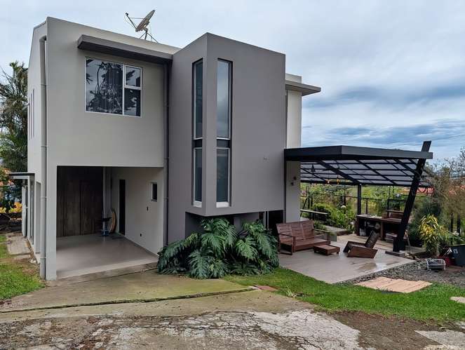 Alquiler de Exclusiva Casa Tipo Loft en La Angelina, Ochomogo – Cartago