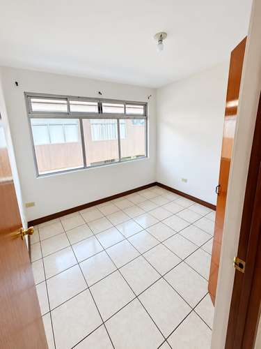 Lindo apartamento ubicado en Barrio México, a pasos del Liceo de San José, seguro y comodo  - Imagen 8