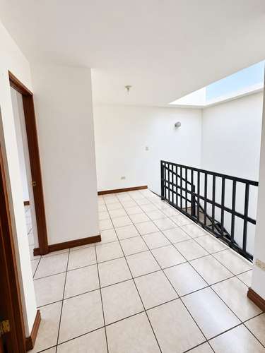 Lindo apartamento ubicado en Barrio México, a pasos del Liceo de San José, seguro y comodo  - Imagen 10