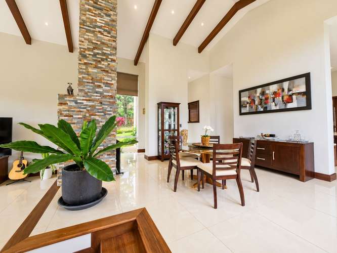 VENDO CASA DE 1 PLANTA Y 5 DORMITORIOS SAN RAFAEL DE HEREDIA EN RESIDENCIAL CON SEGURIDAD - Imagen 7