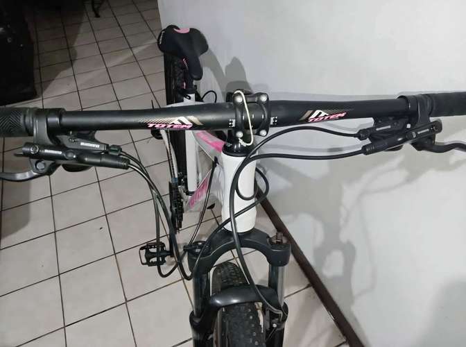 Talla S, número 27.5, negociable. 