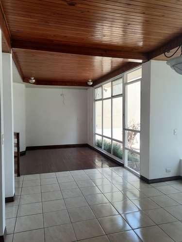 Hermosa y espectacular casa grande con patieo en renta ubicacacion inmejorable en Rohrmoser  - Imagen 7