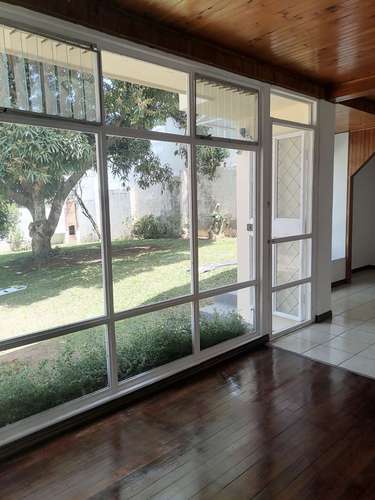 Hermosa y espectacular casa grande con patieo en renta ubicacacion inmejorable en Rohrmoser  - Imagen 4