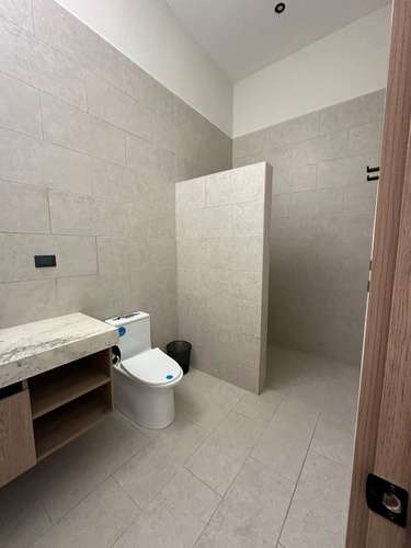 Venta de casa nueva equipada de una planta en condominio en Herradura  - Imagen 15