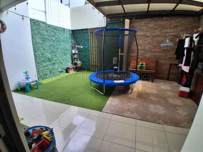 Casa en condominio en San Rafael Arriba, Desamparados: excelente ubicación - Imagen 12