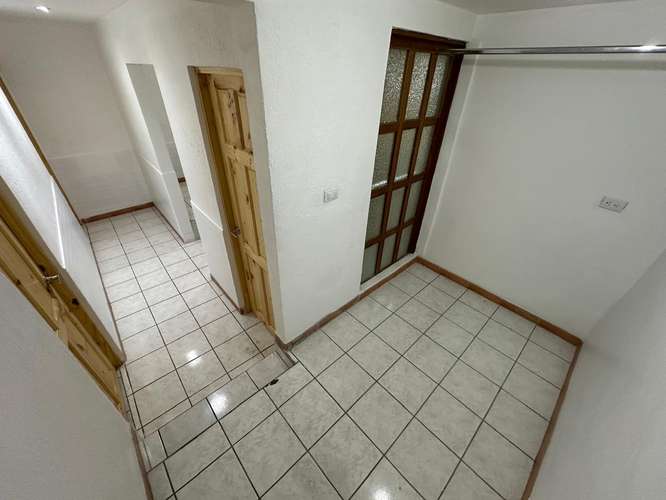  ¡SE ALQUILA AMPLIO APARTAMENTO EN SAN SEBASTIÁN, SAN JOSÉ!  - Imagen 14