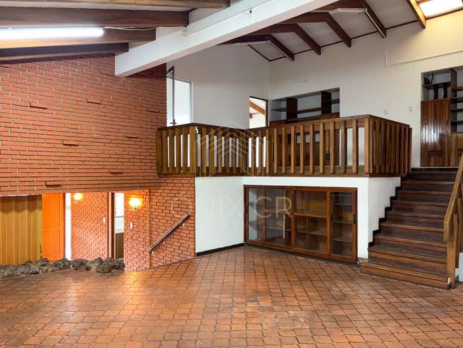 Casa Amplia en Alquiler – San Pedro, Montes de Oca (cerca de UCR y Mall San Pedro)