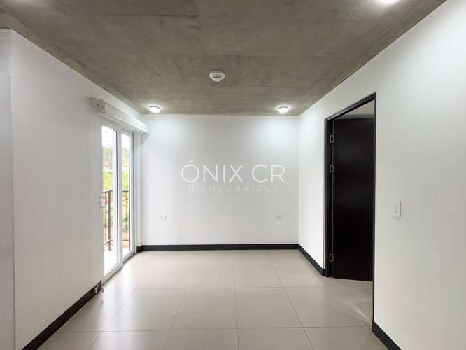 HERMOSO APARTAMENTO CONTEMPORÁNEO  EN CURRIDABAT CON BALCÓN - SEMI AMUEBLADO