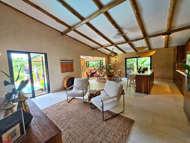 Casa de Lujo para estrenar en Místico Playa Hermosa | Piscina Privada y Vistas al Lago