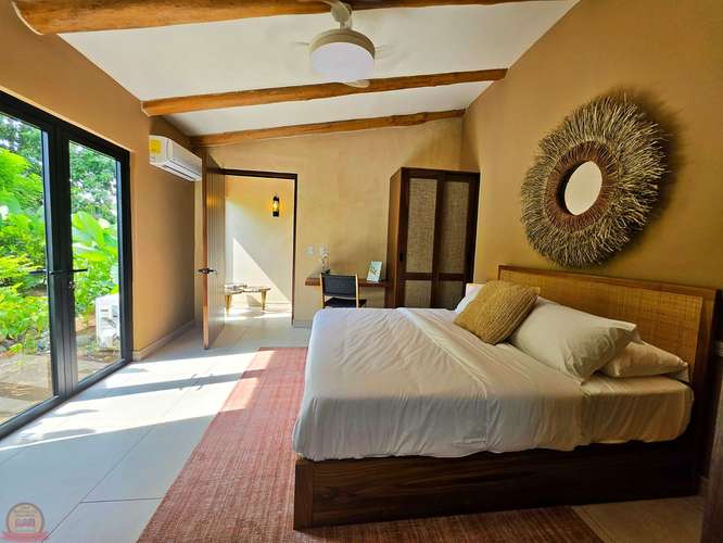Casa de Lujo para estrenar en Místico Playa Hermosa | Piscina Privada y Vistas al Lago